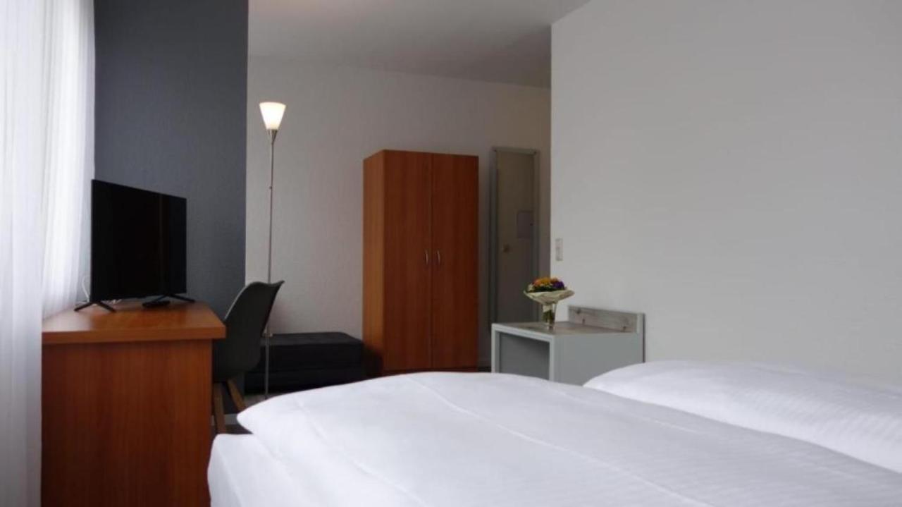 Plaza Inn Hannover City Nord エクステリア 写真